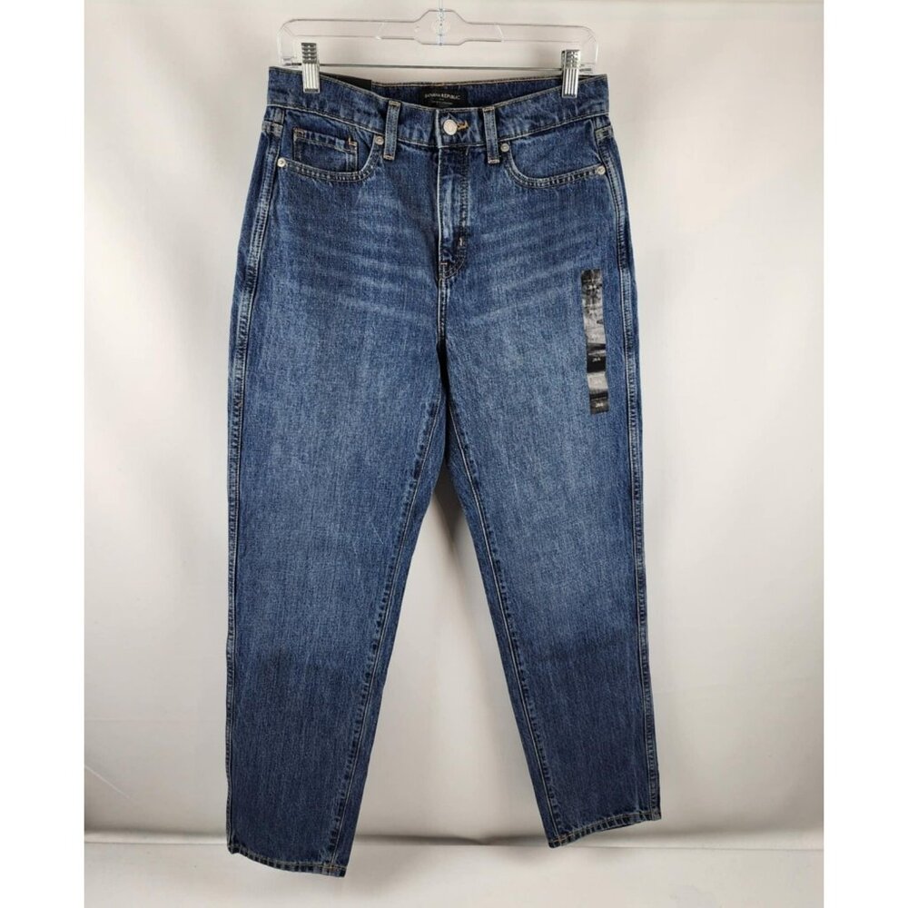 Banana Republic Straight Leg Jeans in Medium Blue Wash